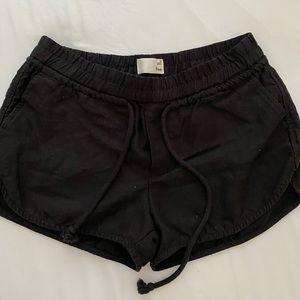 aritzia shorts